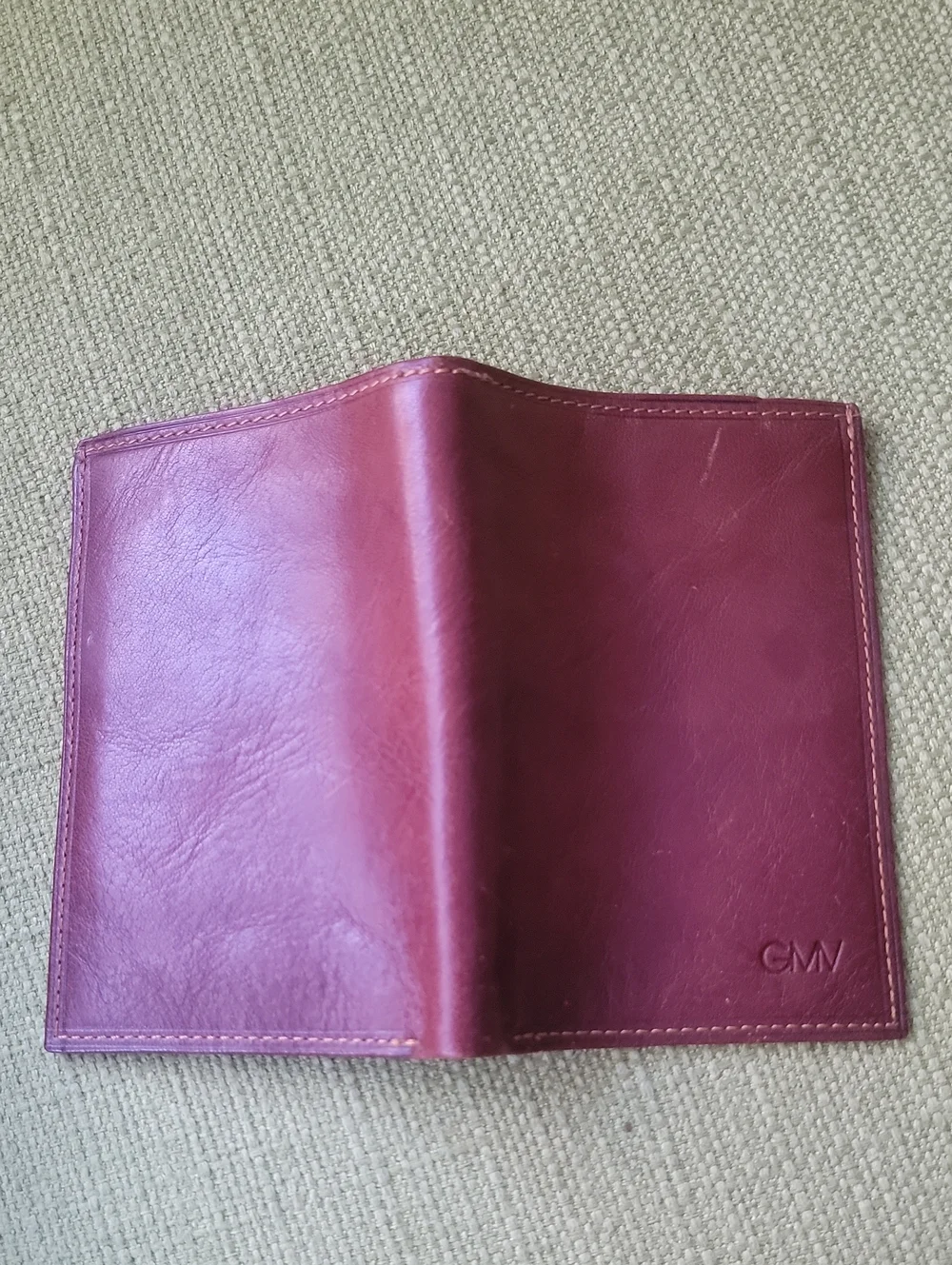 GanMarcoVenturi Brown Leather Passport Wallet - Classic Men's Accessory